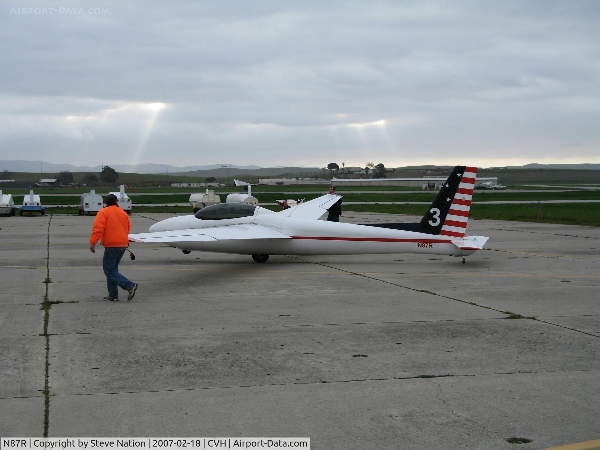 N87R, 1966 Schweizer SGS 2-32 C/N 41, Bay area Gliders #3 1966 Schweizer SGS 2-32 sailplane @ Hollister (CA) Municipal Airport
