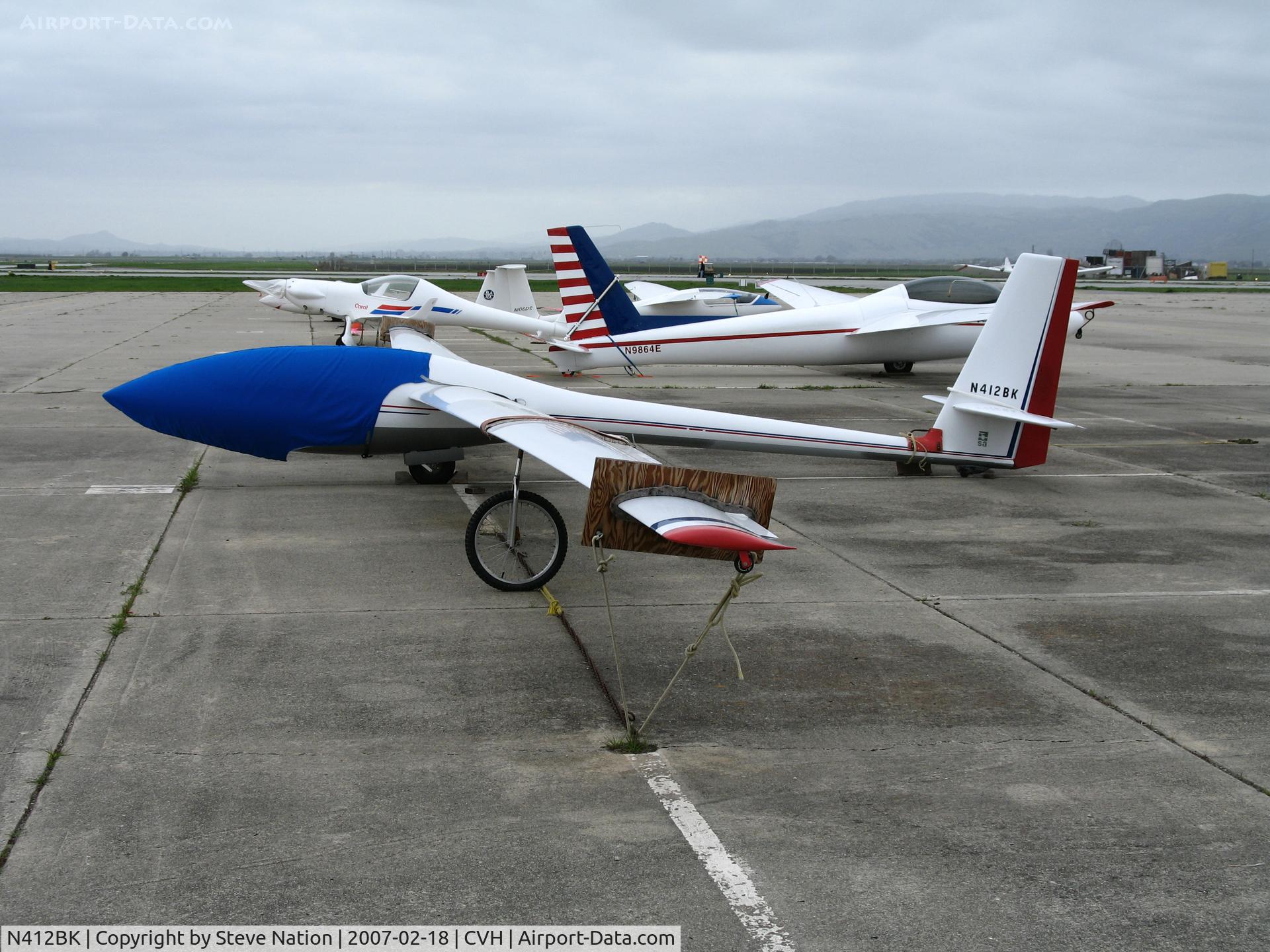 N412BK, 1989 Sportine Aviacija LAK-12 Lietuva C/N 6164, 1989 Lithuanian LAK-12 sailplane @ Hollister (CA) Municipal