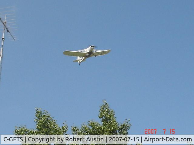 C-GFTS, 1966 Piper PA-25-235 C/N 25-3949, Using our driveway to line up