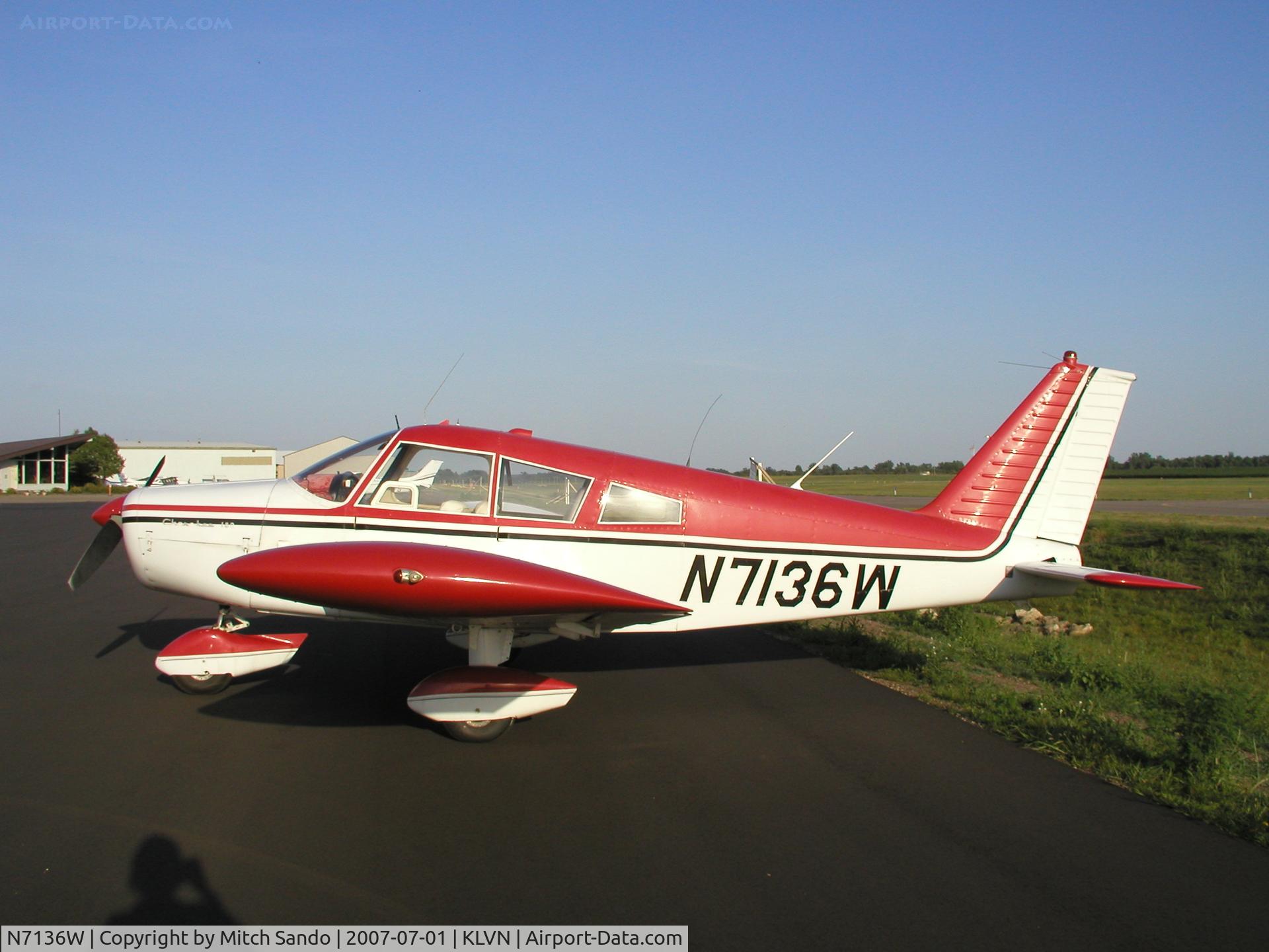 N7136W, 1962 Piper PA-28-180 C/N 28-937, Parked on the ramp at Airlake.