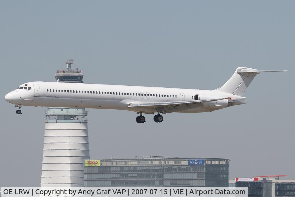 OE-LRW, 1989 McDonnell Douglas MD-83 (DC-9-83) C/N 49629, MapJets MD80