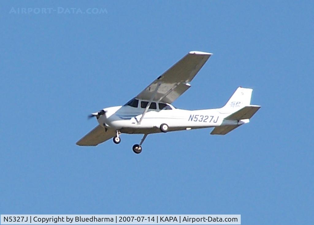 N5327J, 2003 Cessna 172S C/N 172S9356, Touch & Go 17R
