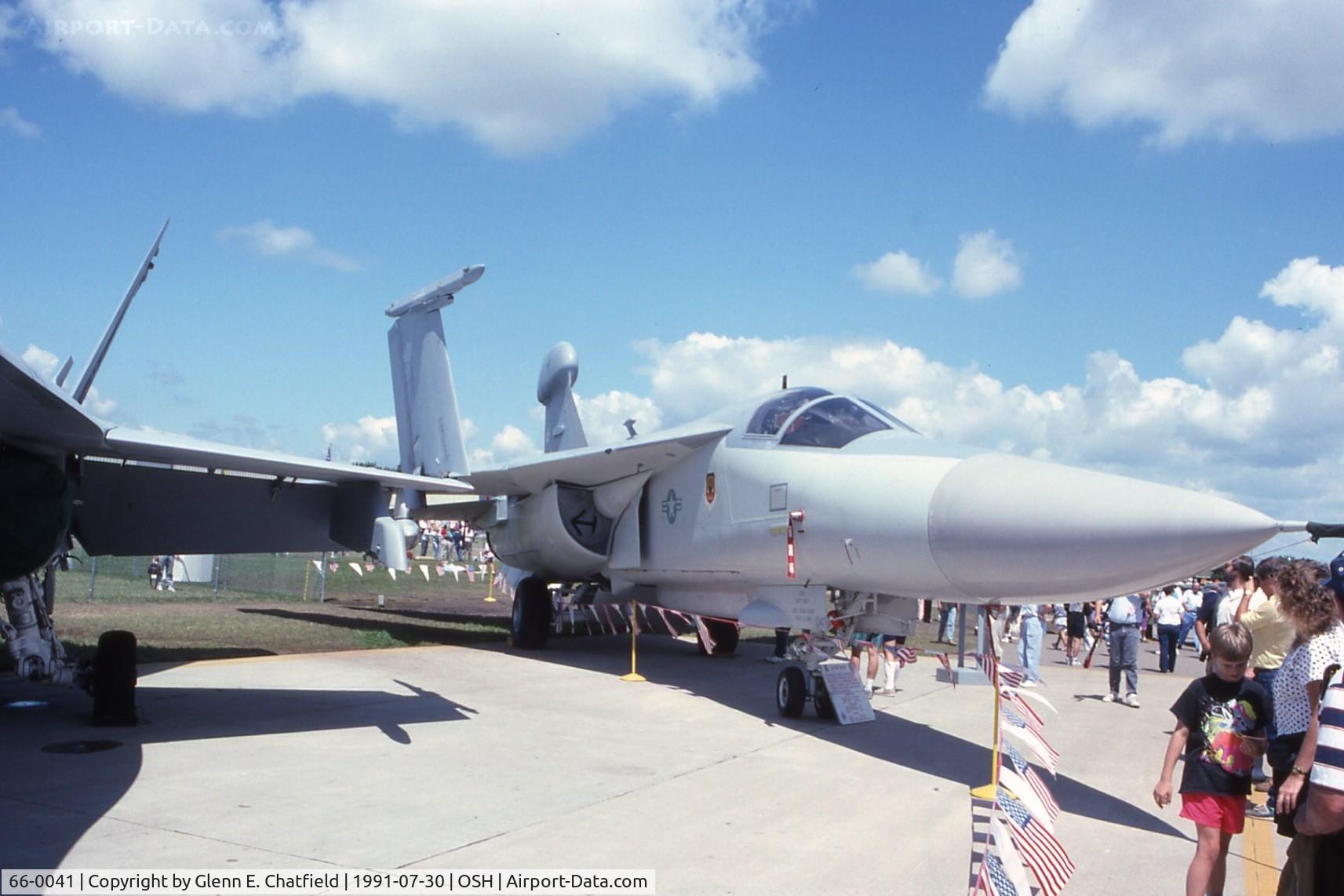 66-0041, General Dynamics EF-111A Raven C/N EF-02, EF-111A at the EAA Fly In