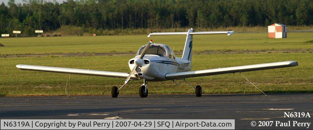 N6319A, 1978 Piper PA-38-112 Tomahawk C/N 38-78A0381, Tomahawk again at Suffolk, but parked now