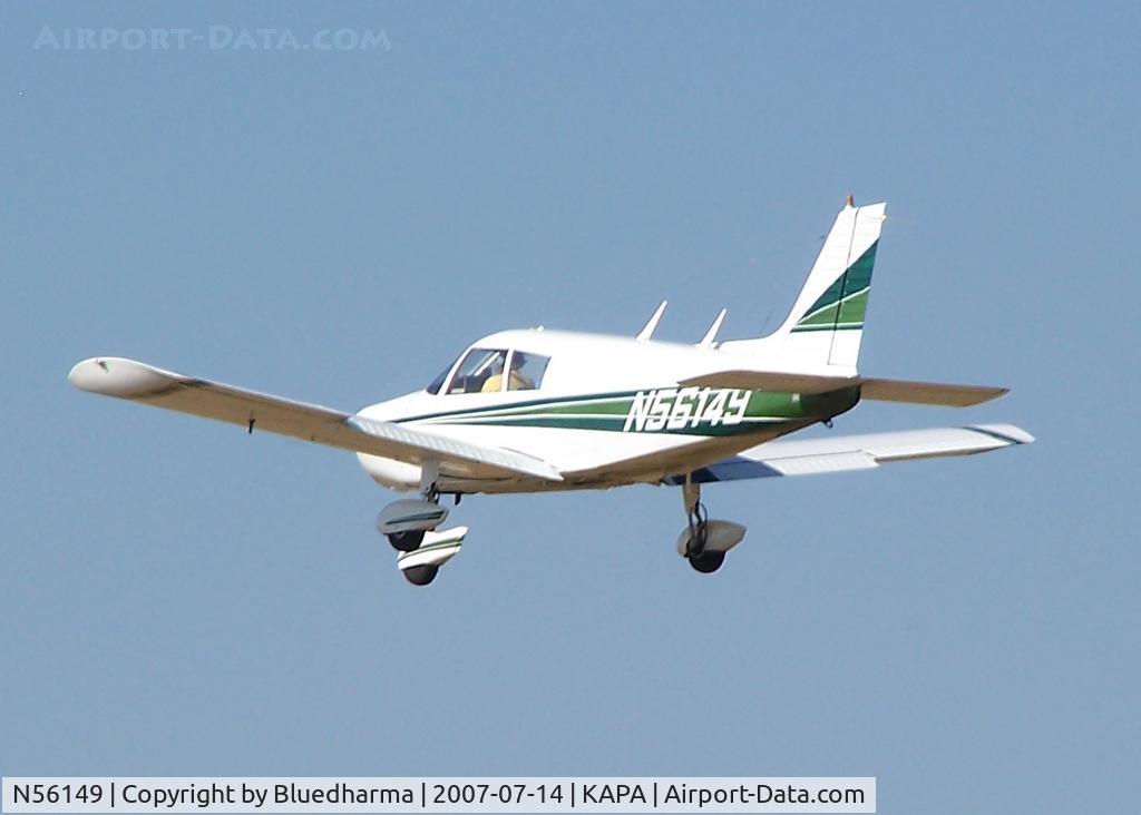 N56149, 1973 Piper PA-28-140 Cherokee C/N 28-7325579, On landing 17L