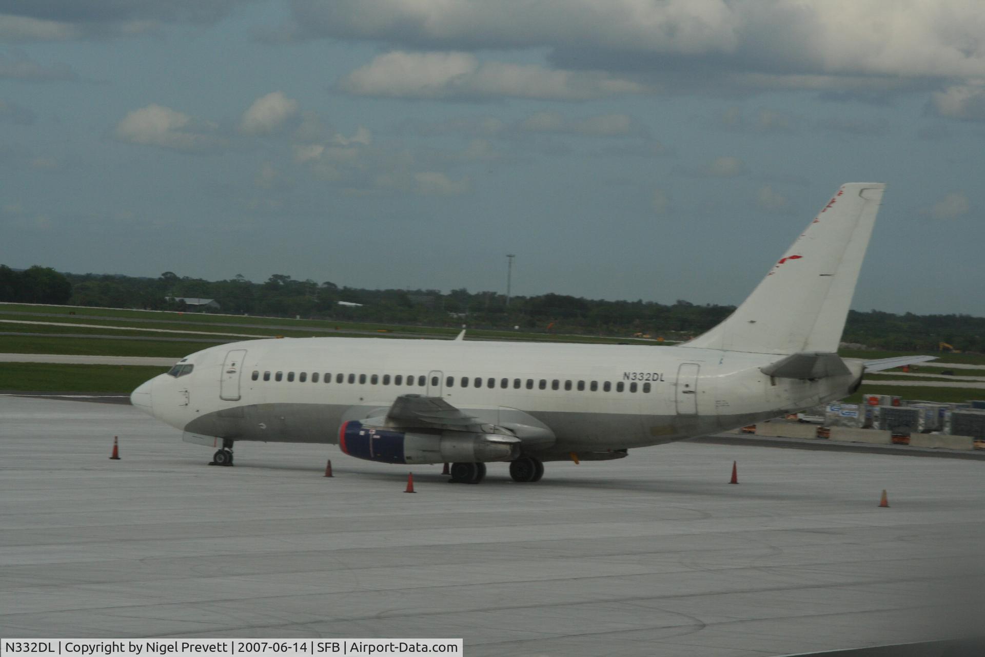 N332DL, 1984 Boeing 737-232 C/N 23104, Now Flying for Sky King, CA. Delta origins still obvious!