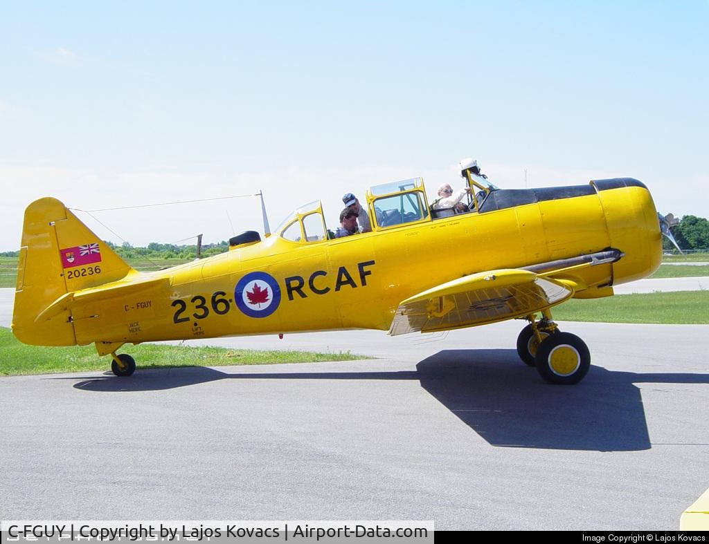 C-FGUY, 1952 Canadian Car & Foundry T-6 Harvard Mk.4 C/N CCF4-27, RCAF 20236