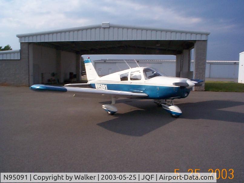 N95091, 1969 Piper PA-28-140 C/N 28-25805, 1969 Piper PA-28-140