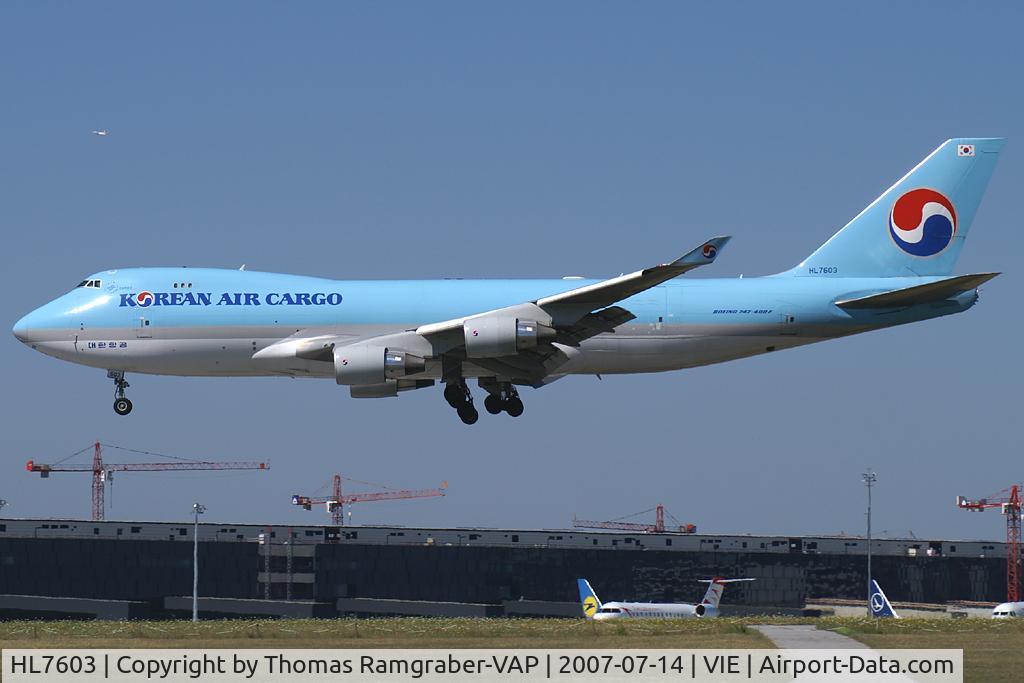 HL7603, 2005 Boeing 747-4B5F/ER/SCD C/N 34302, Korean Air Boeing 747-400