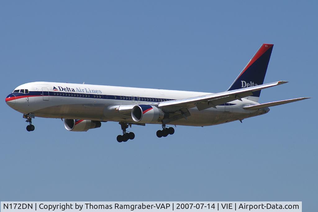 N172DN, 1990 Boeing 767-332 C/N 24775, Delta Airlines Boeing 767-300