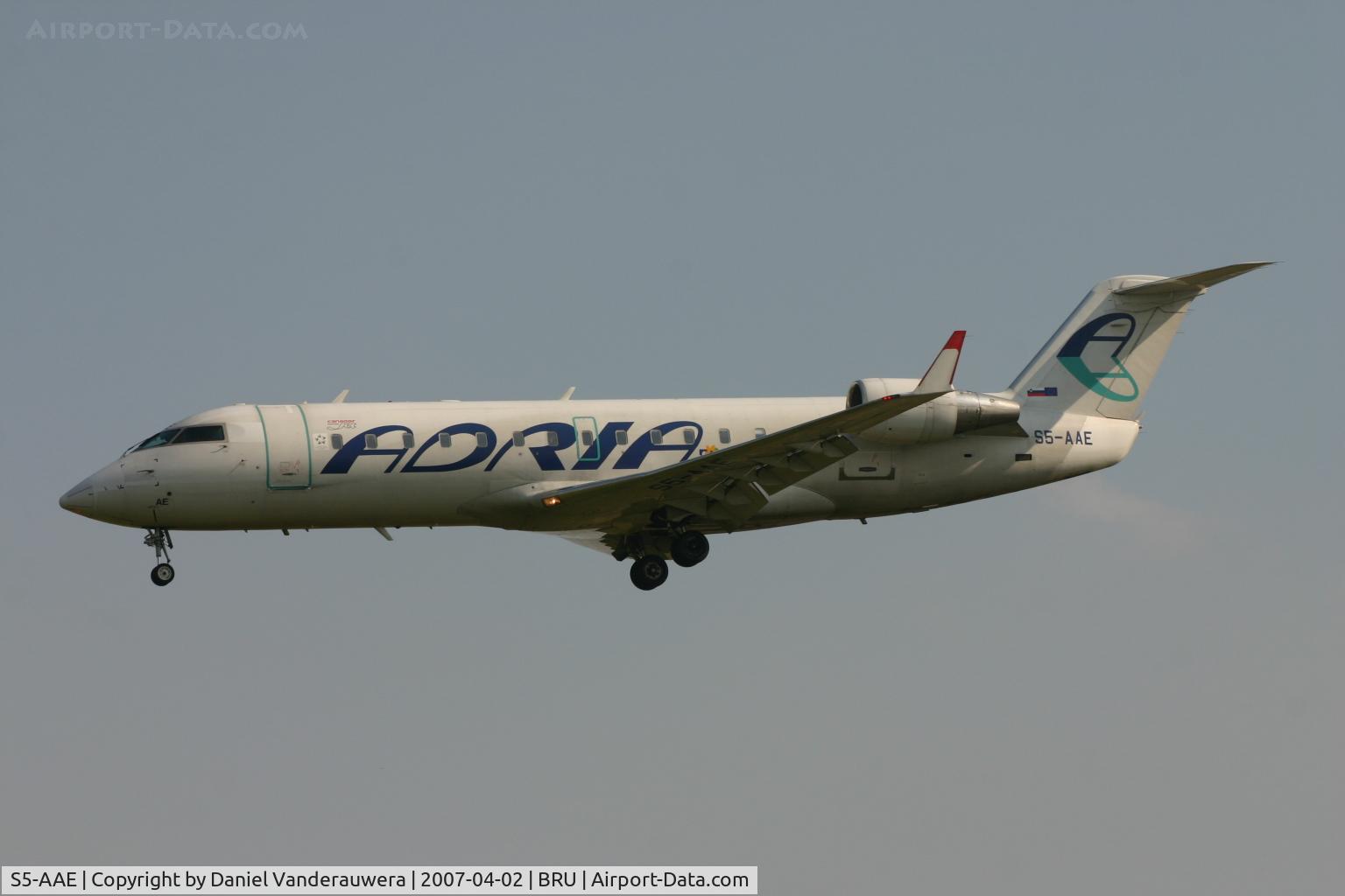 S5-AAE, 1998 Canadair CRJ-200LR (CL-600-2B19) C/N 7170, descending to rwy 02