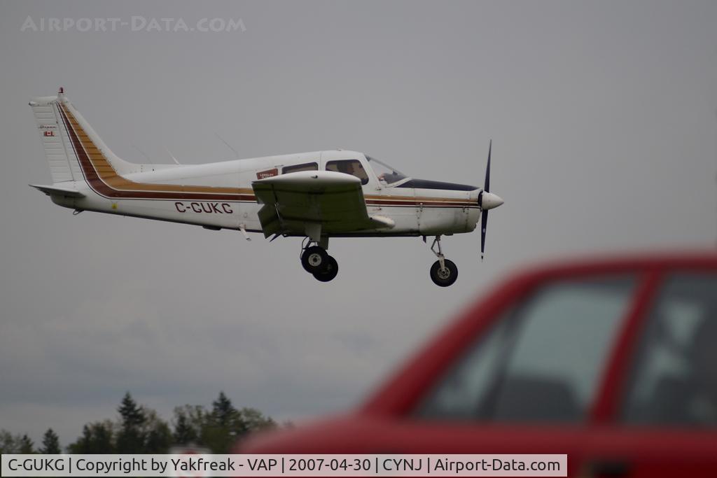 C-GUKG, 1975 Piper PA-28-140 C/N 28-7525155, Piper 28