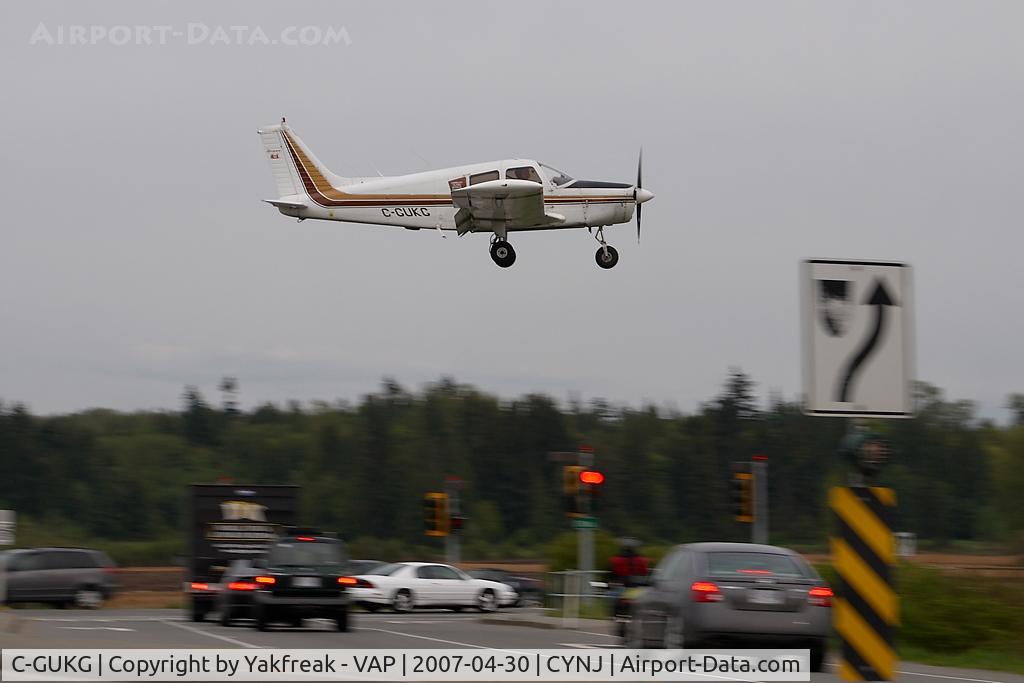C-GUKG, 1975 Piper PA-28-140 C/N 28-7525155, Piper 28