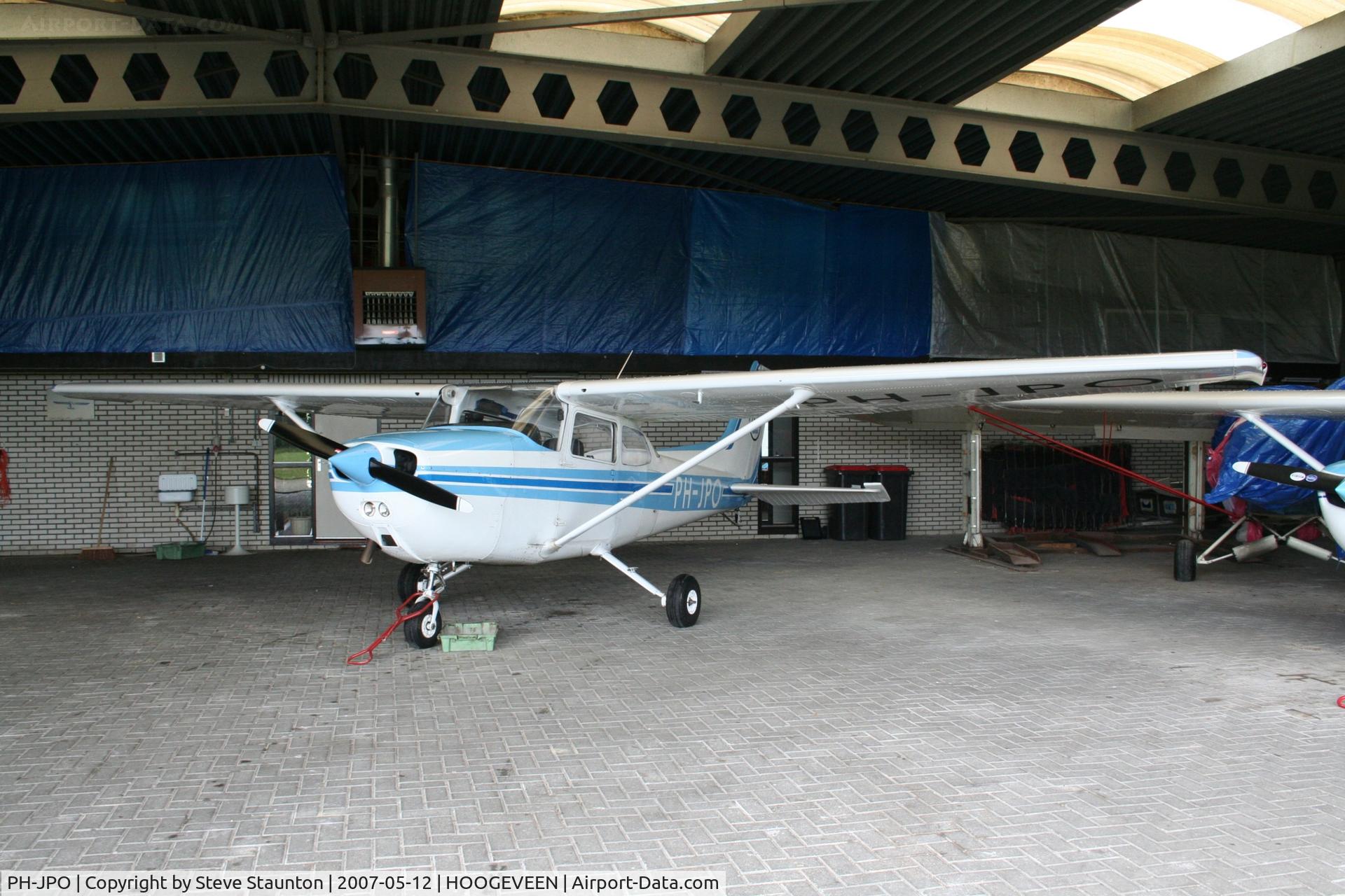 PH-JPO, 1980 Reims F172N Skyhawk C/N F17202010, Taken on a recent Aeroprint tour @ Hoogeveen