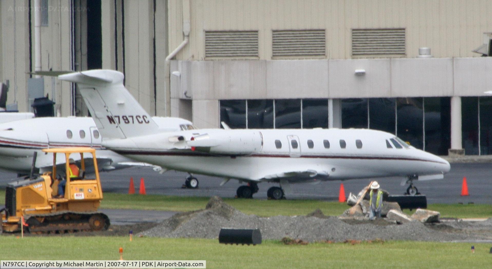 N797CC, 1999 Cessna 650 Citation VII C/N 650-7097, Tied down @ Signature Flight Support