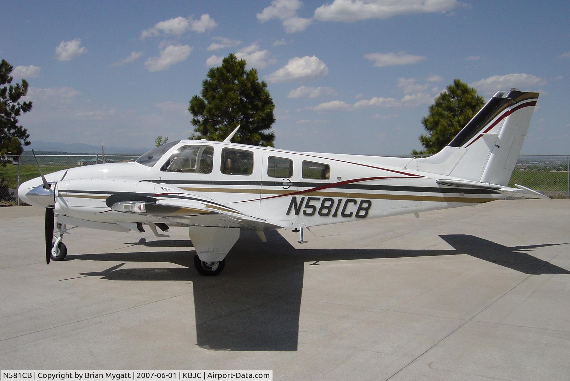 N581CB, 1979 Beech 58P Baron C/N TJ-233, Exterior