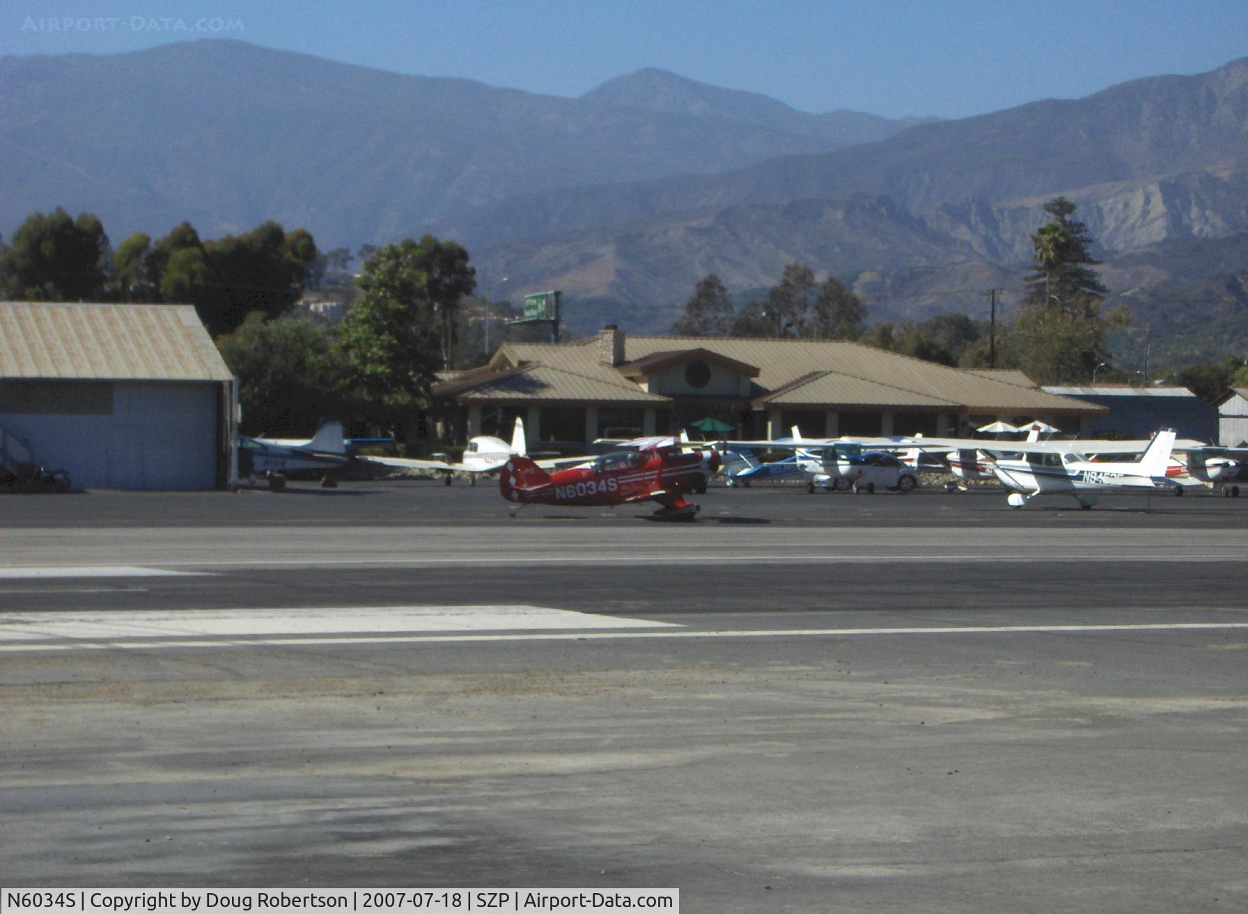 N6034S, Christen Pitts S-2B Special C/N 5132, Christen PITTS S-2B, Lycoming AEIO-540 260 Hp, preparing for dual instruction advanced aerobatics, helmet & parachutes worn, engine start