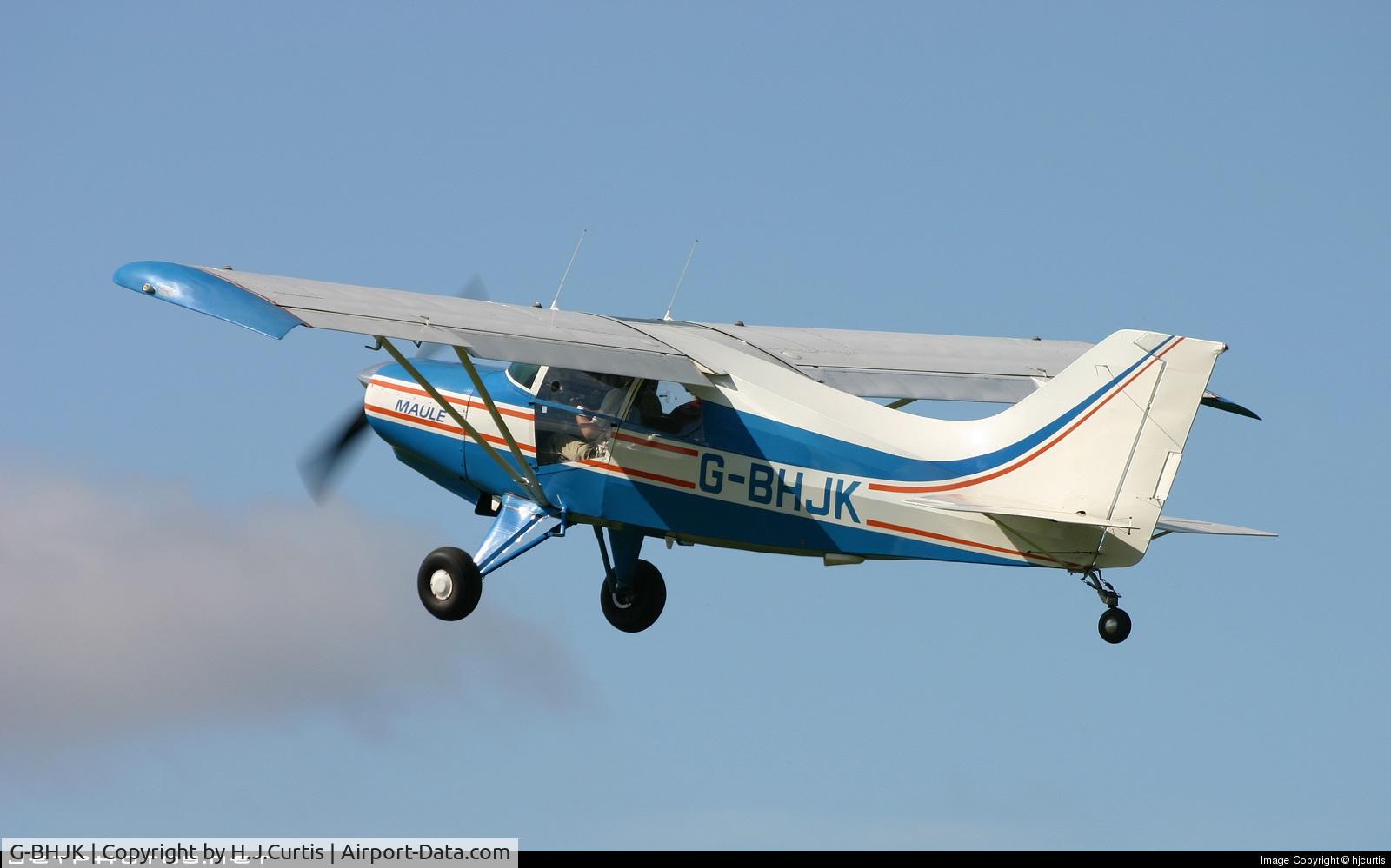 G-BHJK, 1980 Maule M-5-235C Lunar Rocket C/N 7296C, Aircraft operated by FERRYAIR
