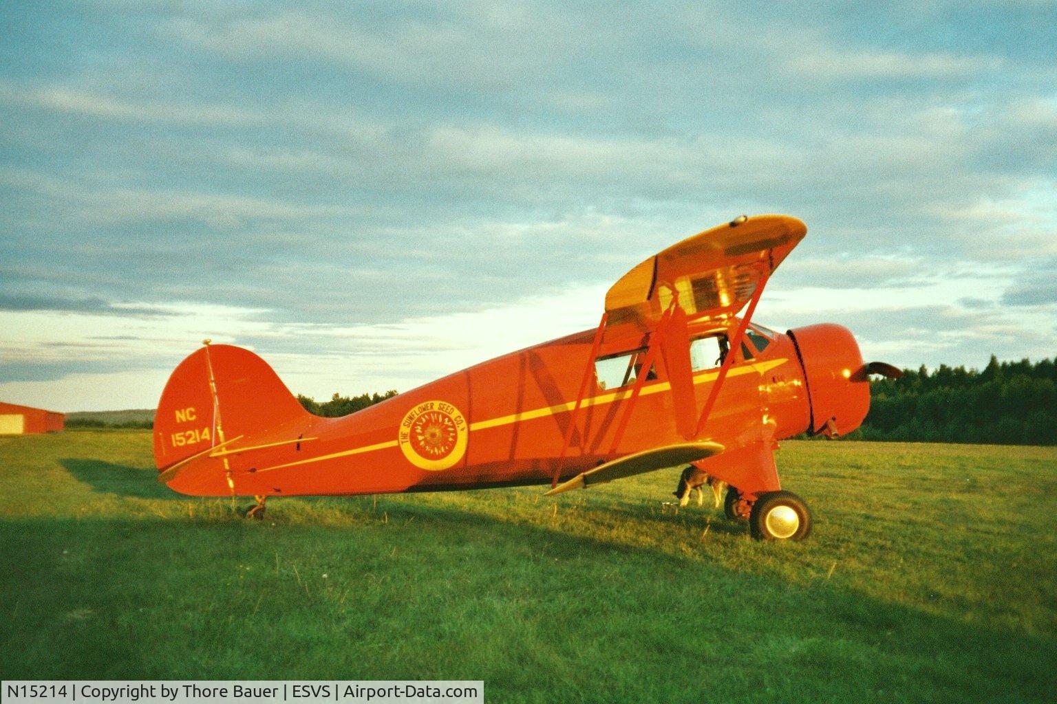 N15214, 1935 Waco UKC-S C/N 3981, Midsommer 2003
