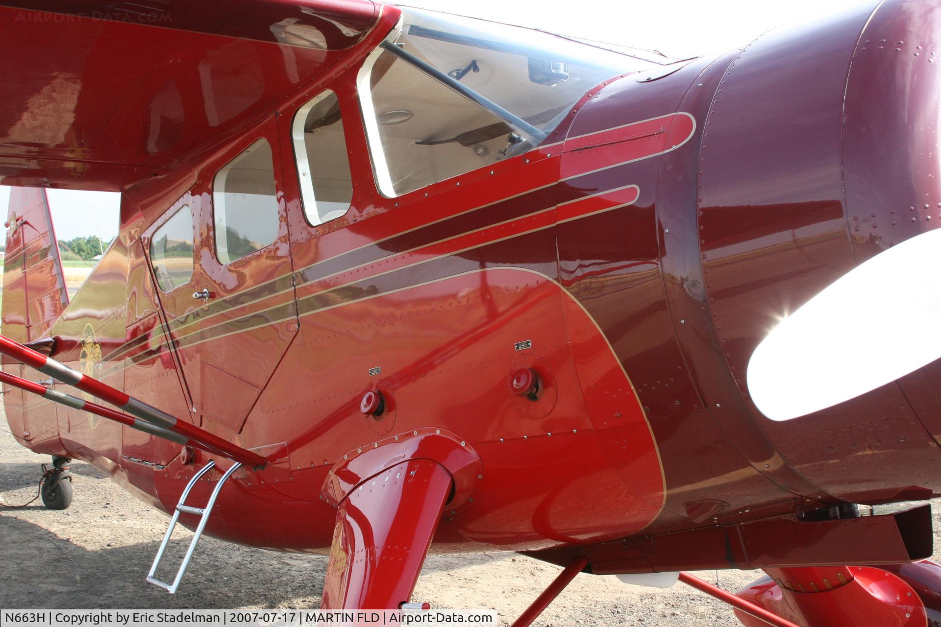 N663H, Howard Aircraft DGA-15P C/N 1766, Right side step