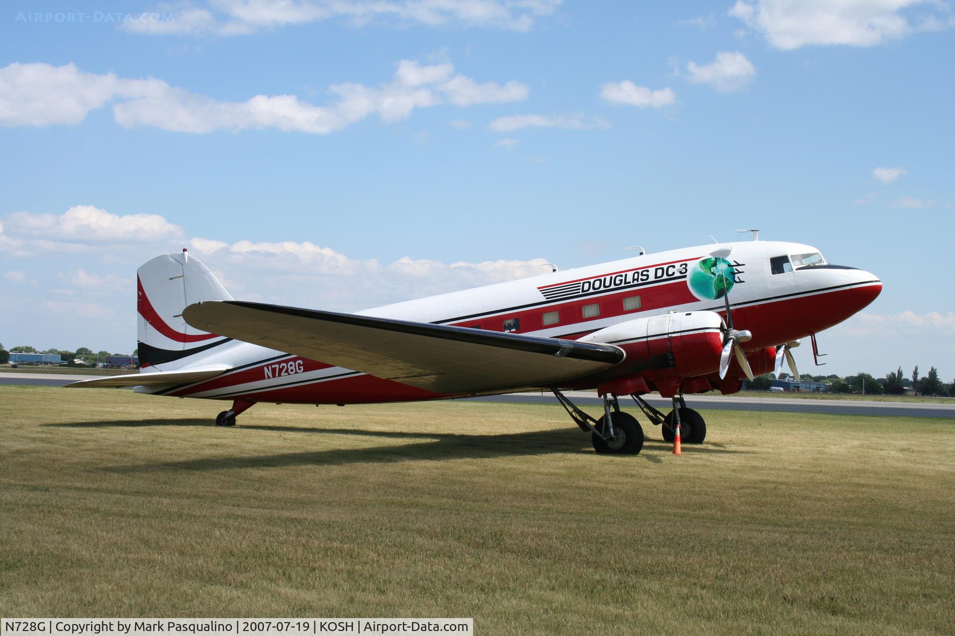 N728G, 1942 Douglas DC-3C (C-47-DL) C/N 4359, Douglas DC-3C