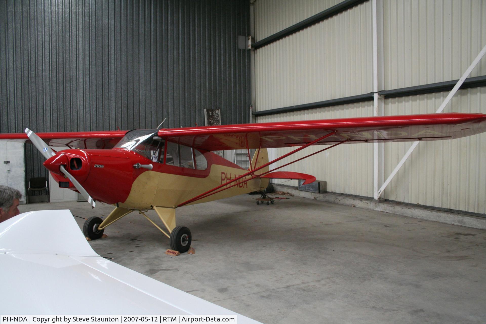 PH-NDA, 1947 Piper PA-12 Super Cruiser C/N 12-2918, Taken on a recent Aeroprint tour @ Rotterdam