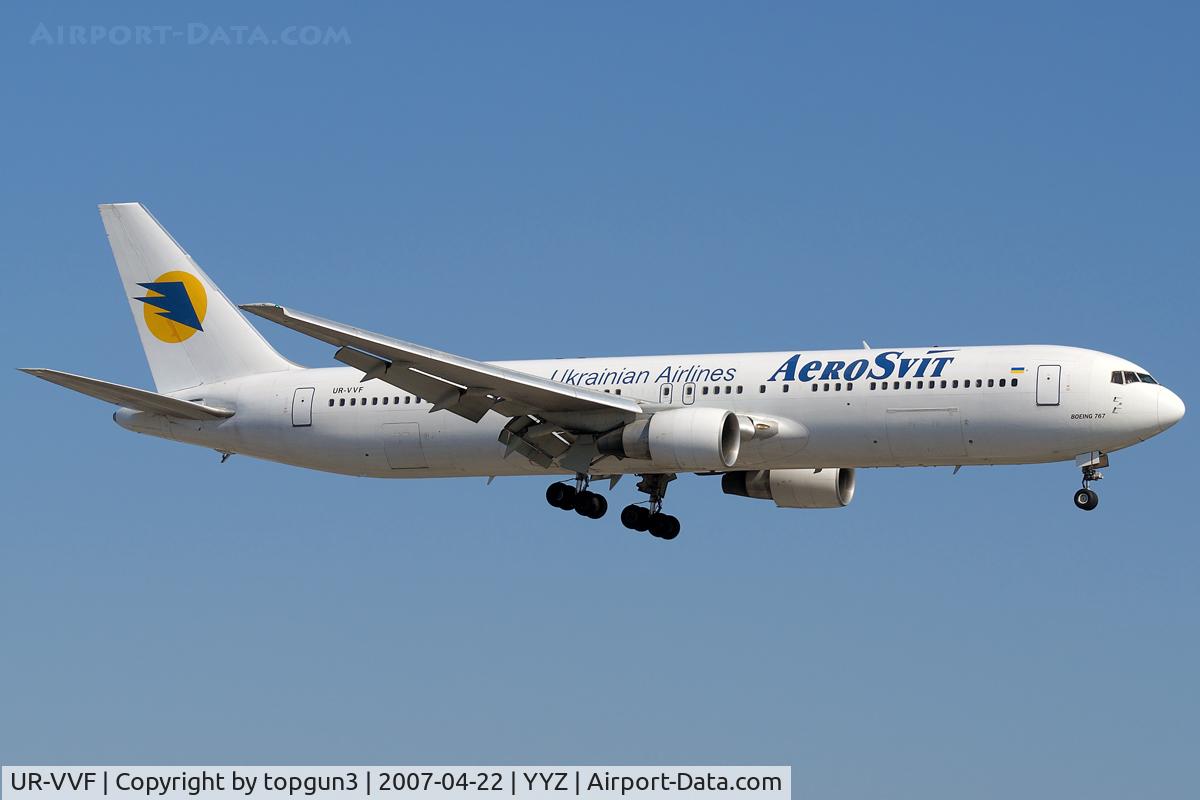 UR-VVF, 1989 Boeing 767-383/ER C/N 24476, Short final for RWY23.