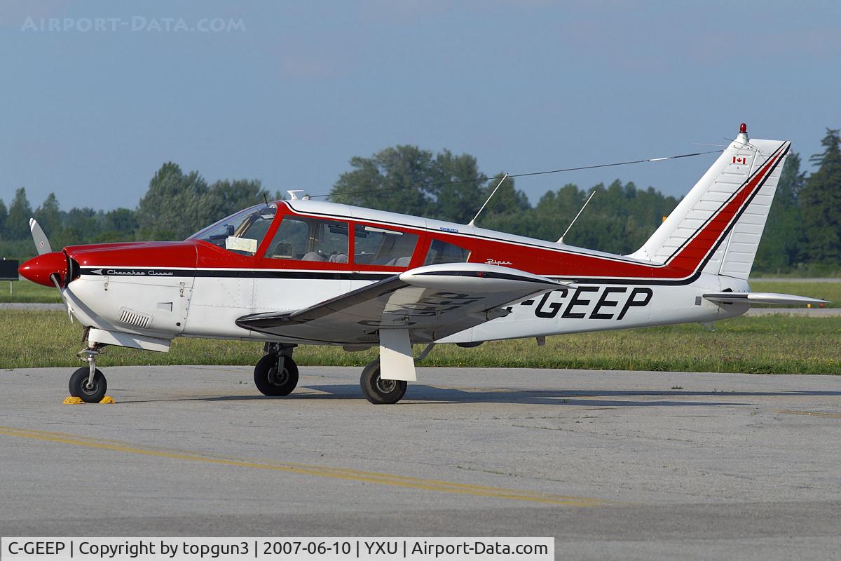 C-GEEP, 1970 Piper PA-28R-180 Cherokee Arrow C/N 28R-31086, Parked in front of Katana Kafe.