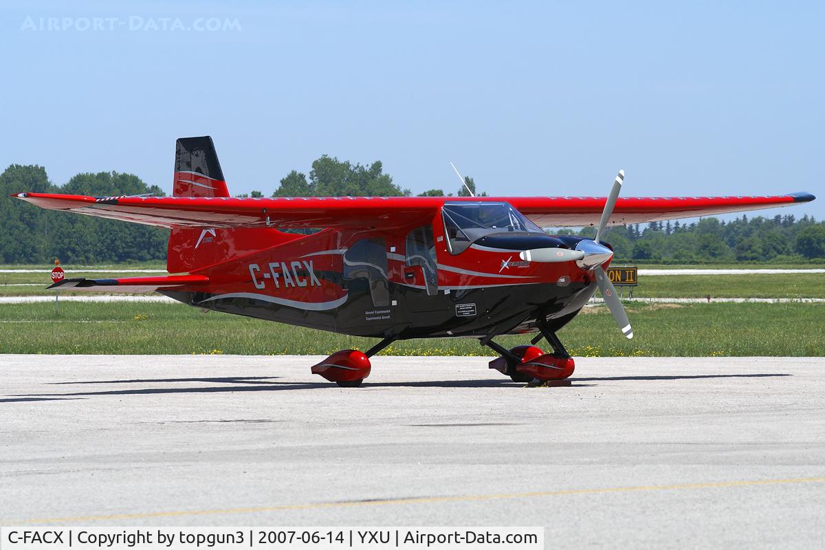 C-FACX, 2006 Found FBA-2C3 C/N 300, Parked at Ramp III