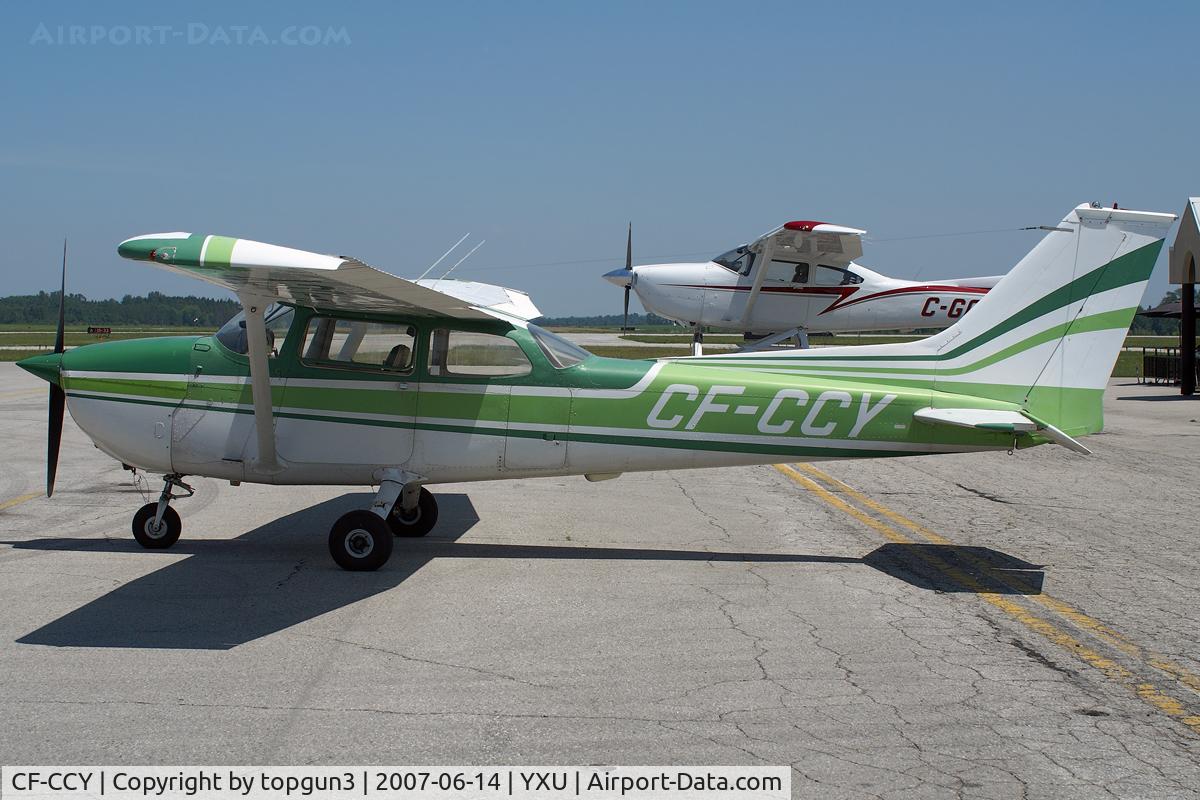 CF-CCY, 1972 Cessna 172M C/N 17261185, Parked in front of Diamond Flight Centre