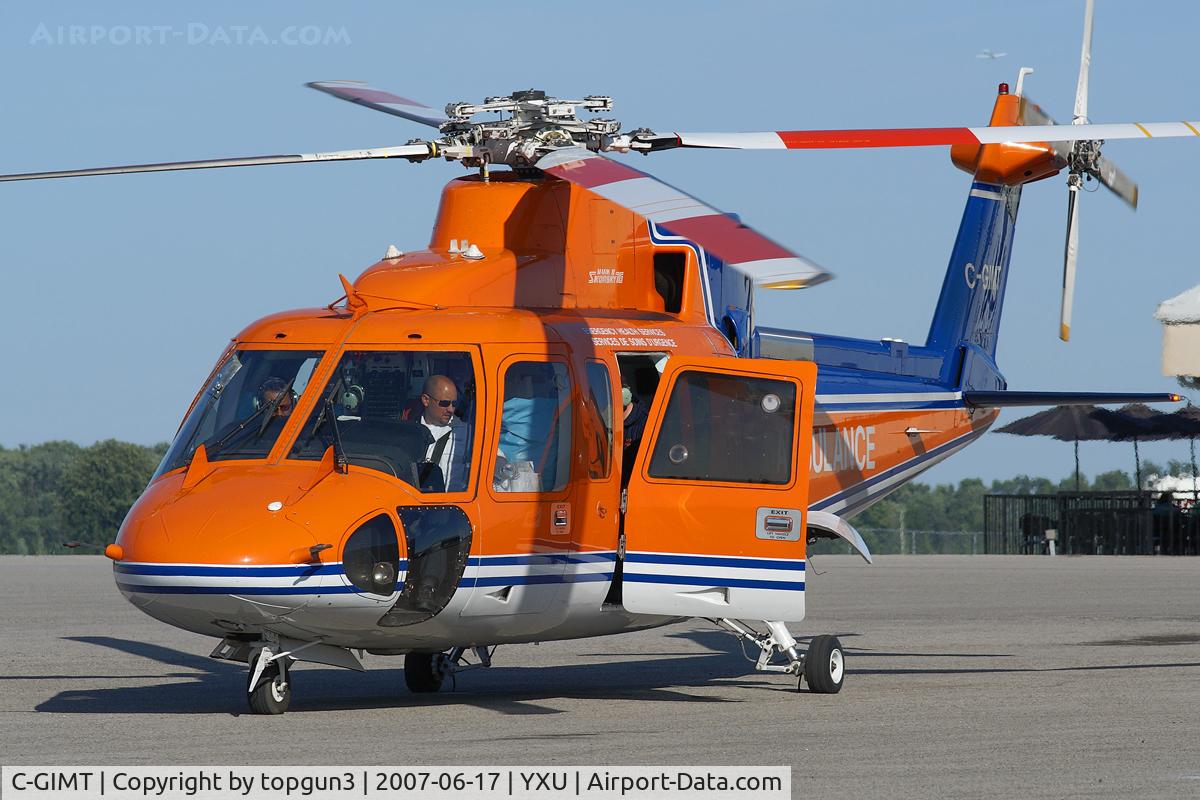 C-GIMT, 1981 Sikorsky S-76A C/N 760130, Preparing to take off from Ramp III.