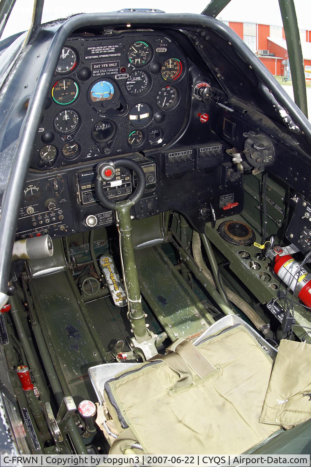 C-FRWN, 1942 Noorduyn AT-16 Harvard II C/N 81-4097, Front Cockpit