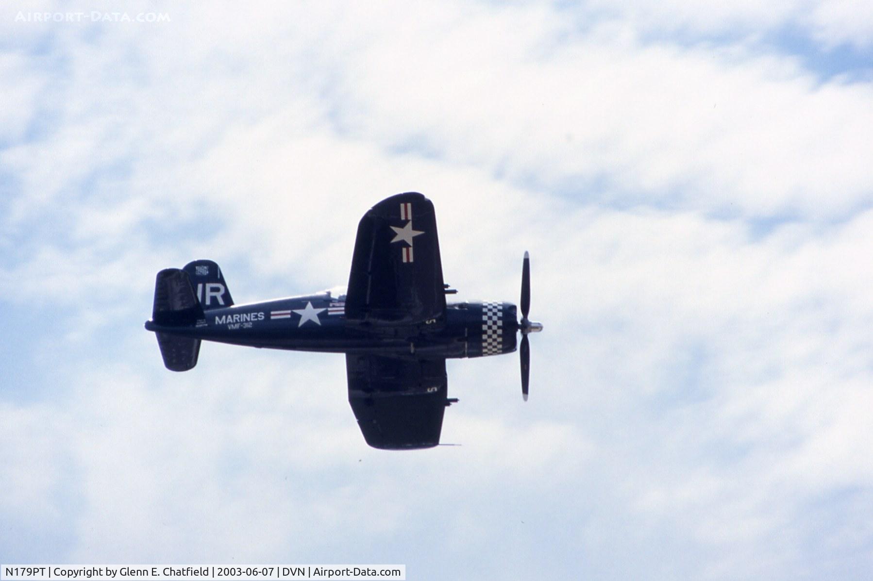 N179PT, 1948 Vought F4U-5 Corsair C/N Not found (Bu122179), At the Quad Cities Air Show