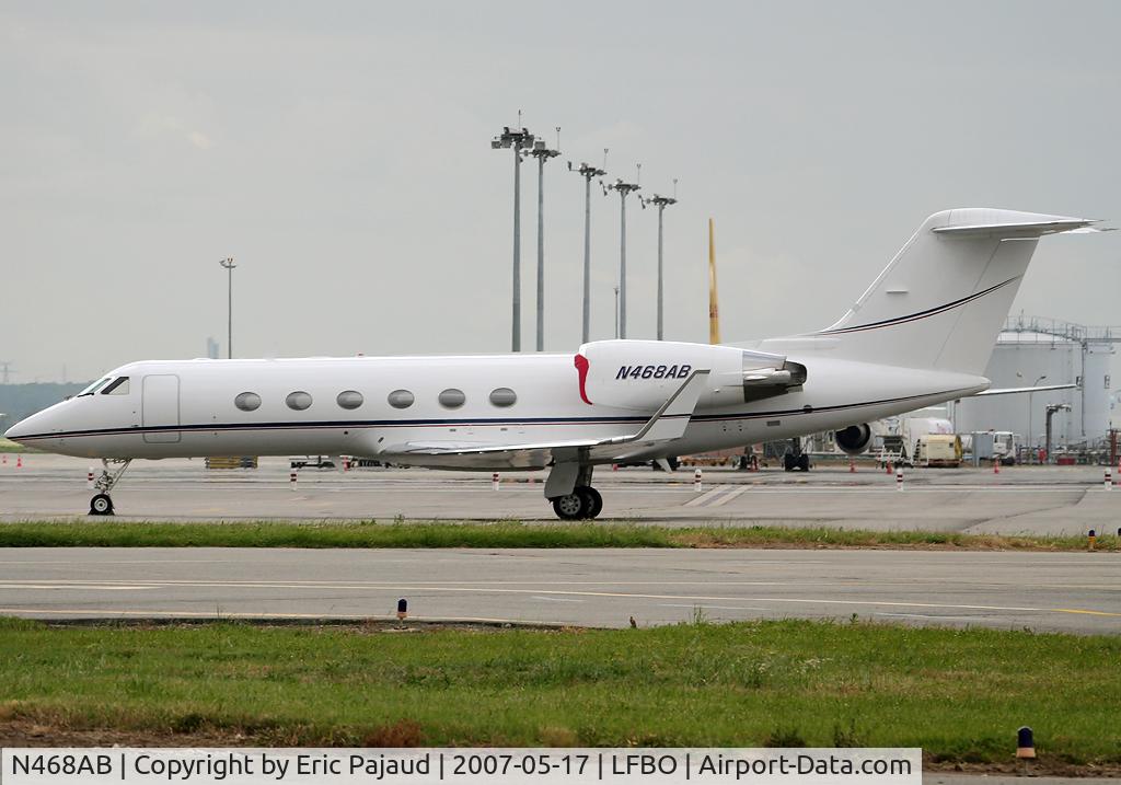 N468AB, 2002 Gulfstream Aerospace G-IV C/N 1477, Unexpected visitor
