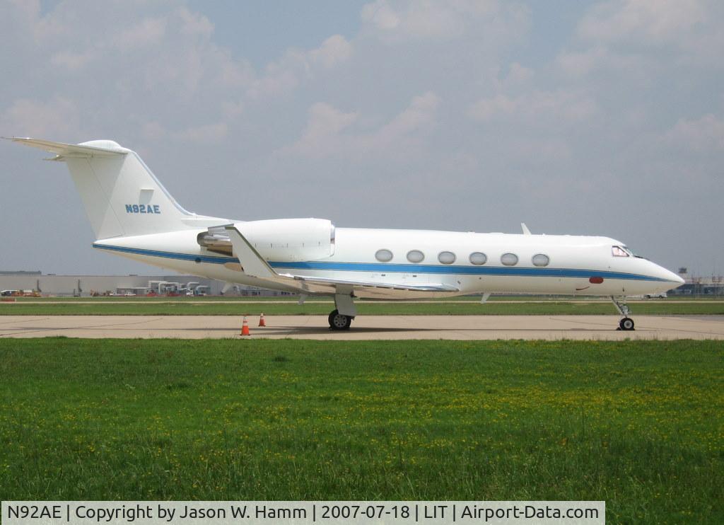 N92AE, 1996 Gulfstream Aerospace G-IV C/N 1301, Sitting in the LIT sun.