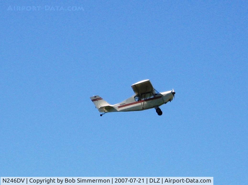 N246DV, 1995 Fisher Horizon C/N H086, Departing Delaware, OH