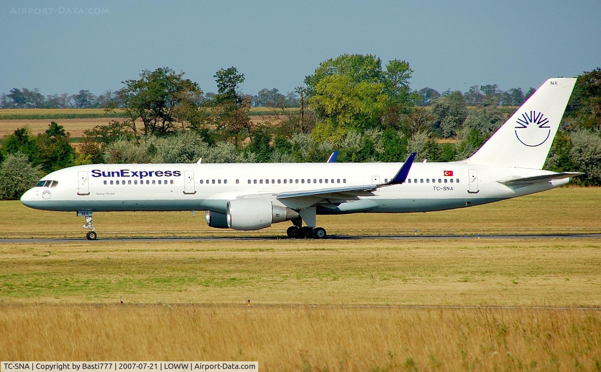 TC-SNA, 1993 Boeing 757-2Q8 C/N 25624, Boeing 757 Holiday Charter at taxiing to runway 34