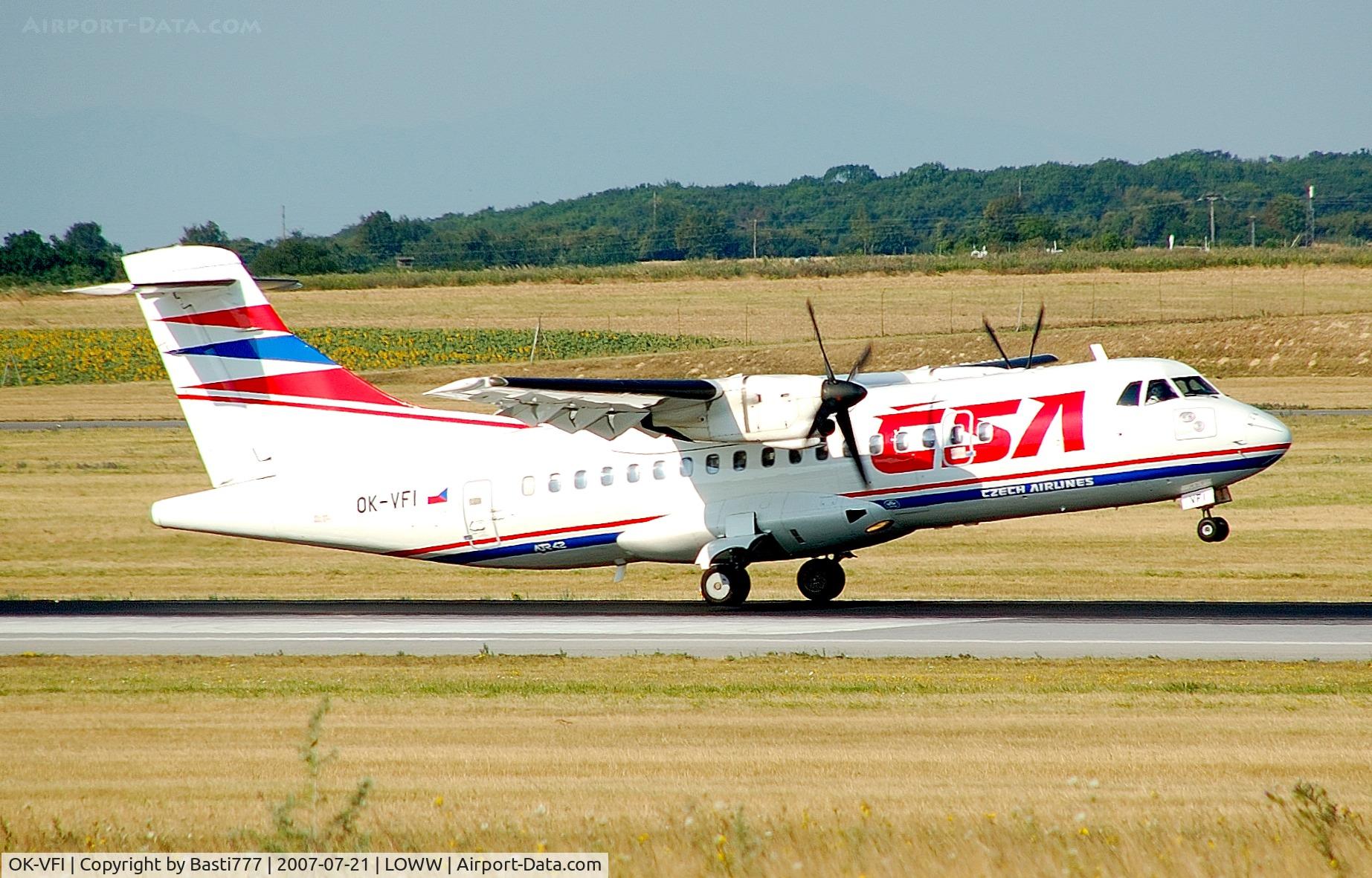 OK-VFI, 1990 ATR 42-320 C/N 173, Landing from prague