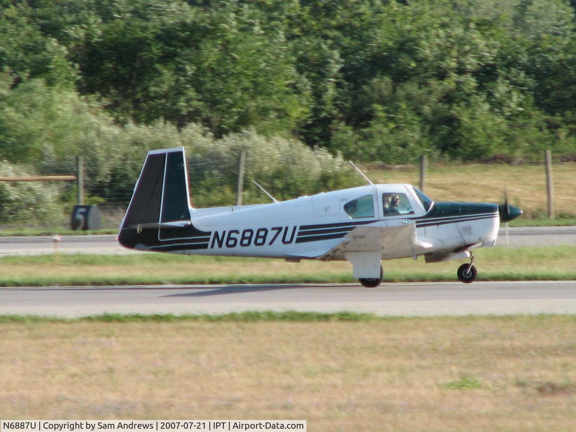 N6887U, 1963 Mooney M20C Ranger C/N 2591, Rotation