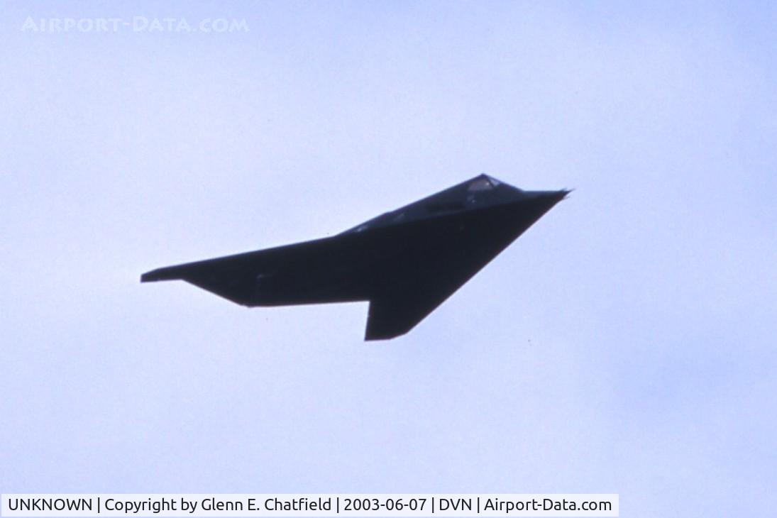UNKNOWN, , F-117A fly by at the Quad Cities air show