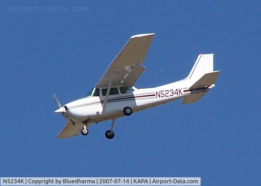 N5234K, 1988 Cessna 172P C/N 17274025, Landing