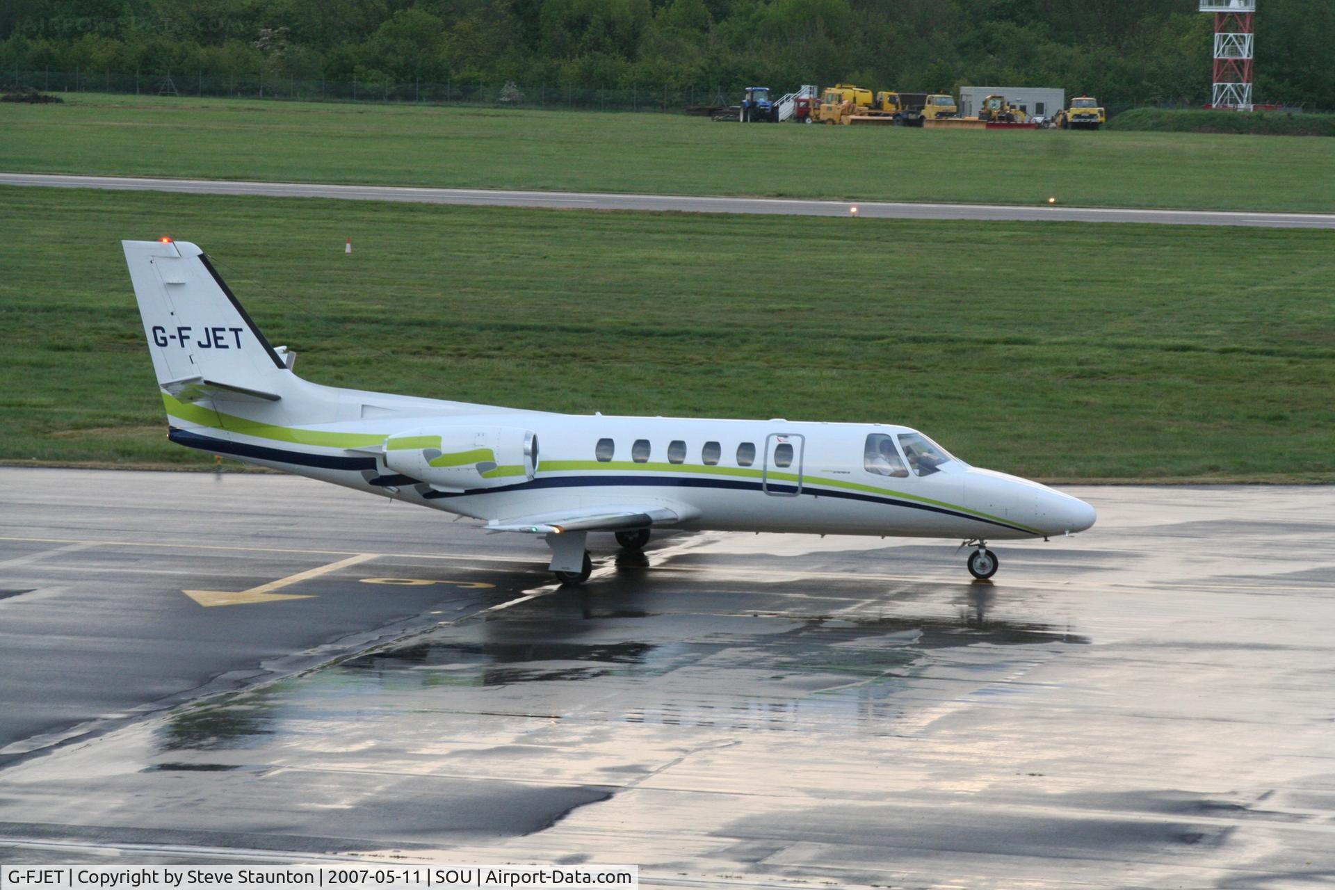 G-FJET, 1982 Cessna 550 Citation II C/N 550-0419, Taken on a stormy evening @ Southampton