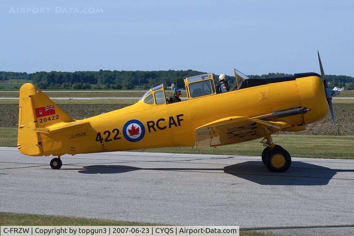 C-FRZW, 1952 Canadian Car & Foundry T-6 Harvard Mk.4 C/N CCF4-213, Arriving for an Airshow.