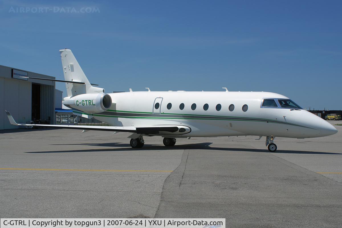 C-GTRL, 2005 Israel Aircraft Industries Gulfstream 200 C/N 112, Taxiing across Ramp III for departure.