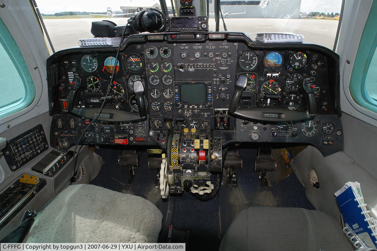 C-FFFG, 1974 Mitsubishi MU-2B-36 C/N 662, Cockpit view