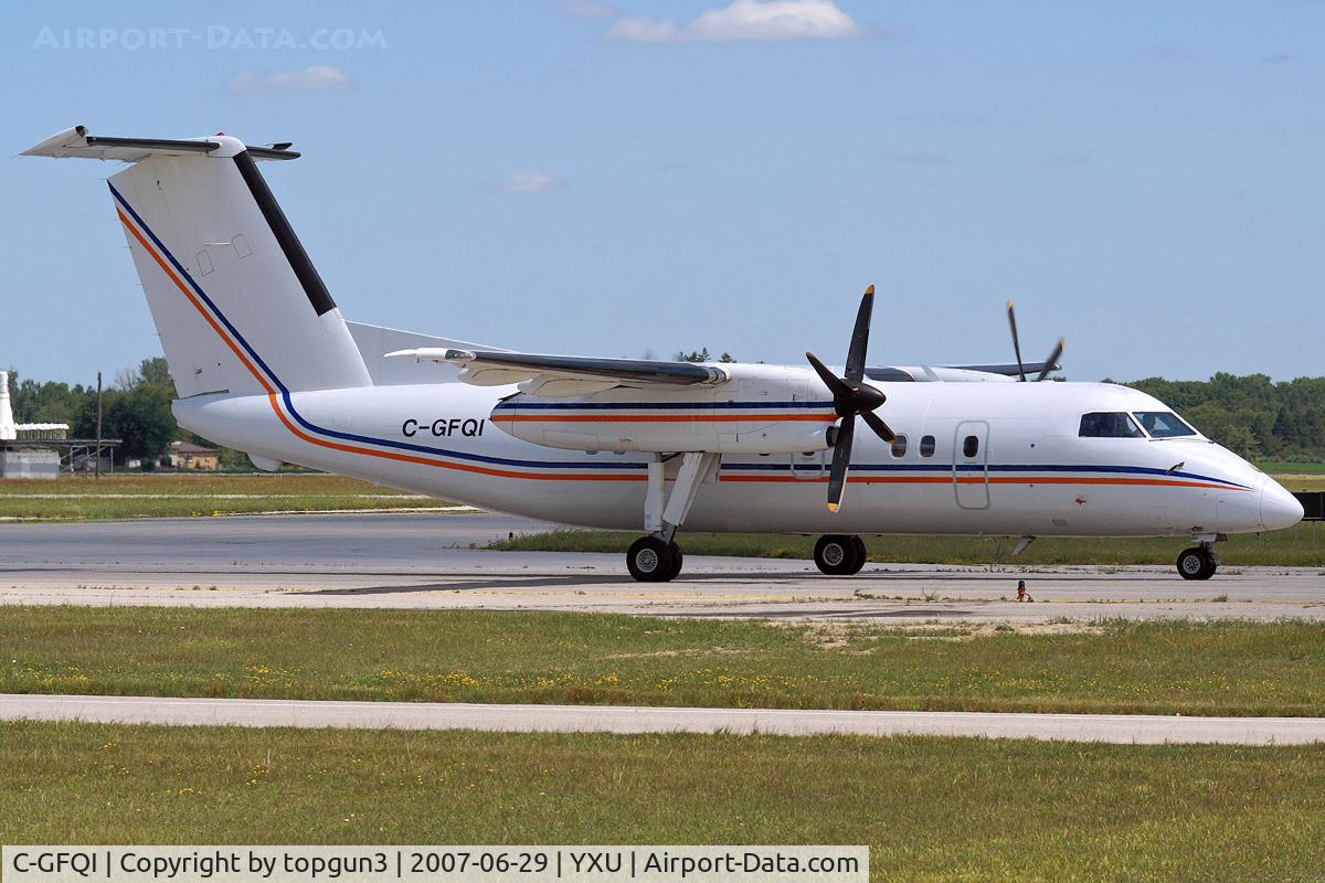 C-GFQI, 1984 De Havilland Canada DHC-8-102 Dash 8 C/N 007, Taxiing on Golf.