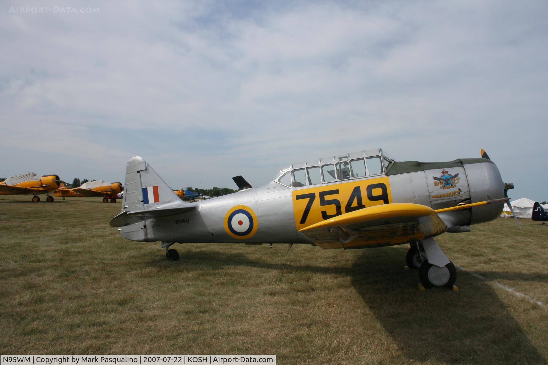 N95WM, 1943 North American AT-6D Texan C/N 8815597, North American AT-6D