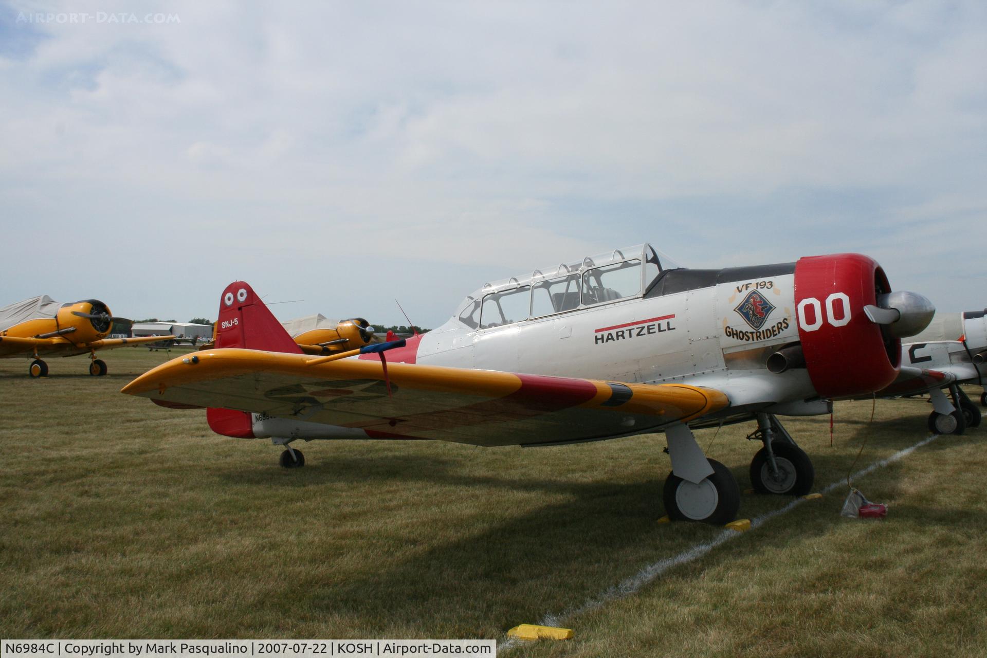 N6984C, 1944 North American AT-6D Texan C/N 44-81468, North American AT-6D