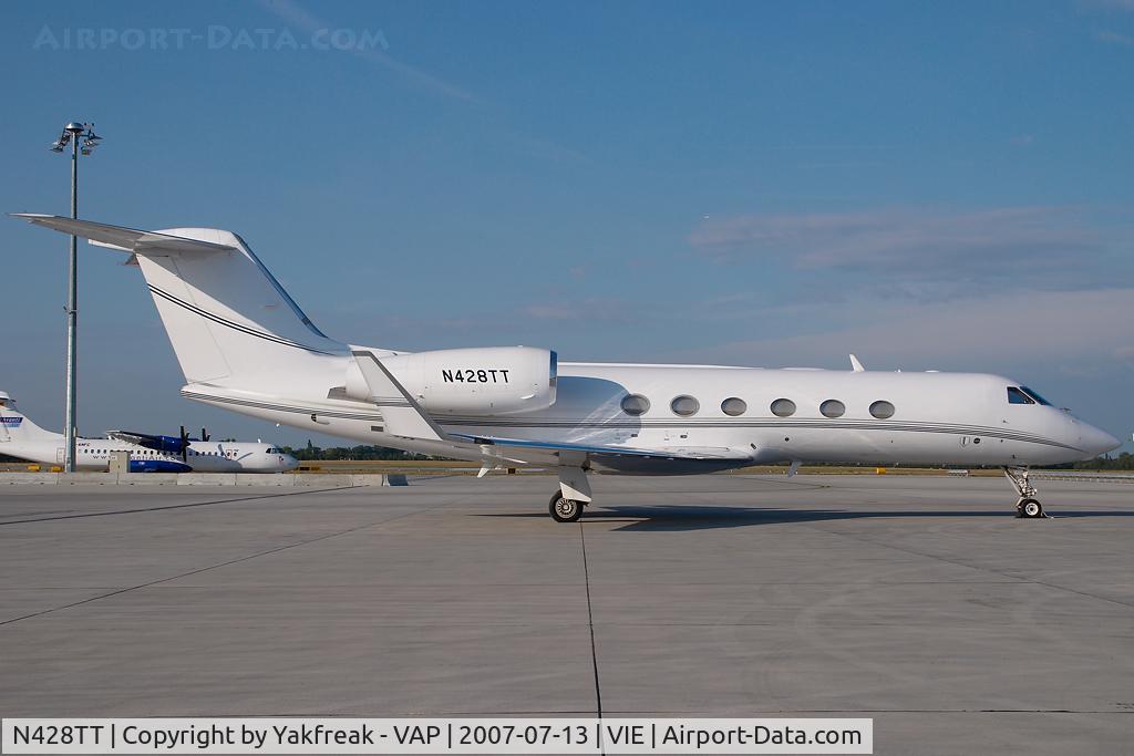 N428TT, 2004 Gulfstream Aerospace GIV-X (G450) C/N 4004, Gulfstream 4