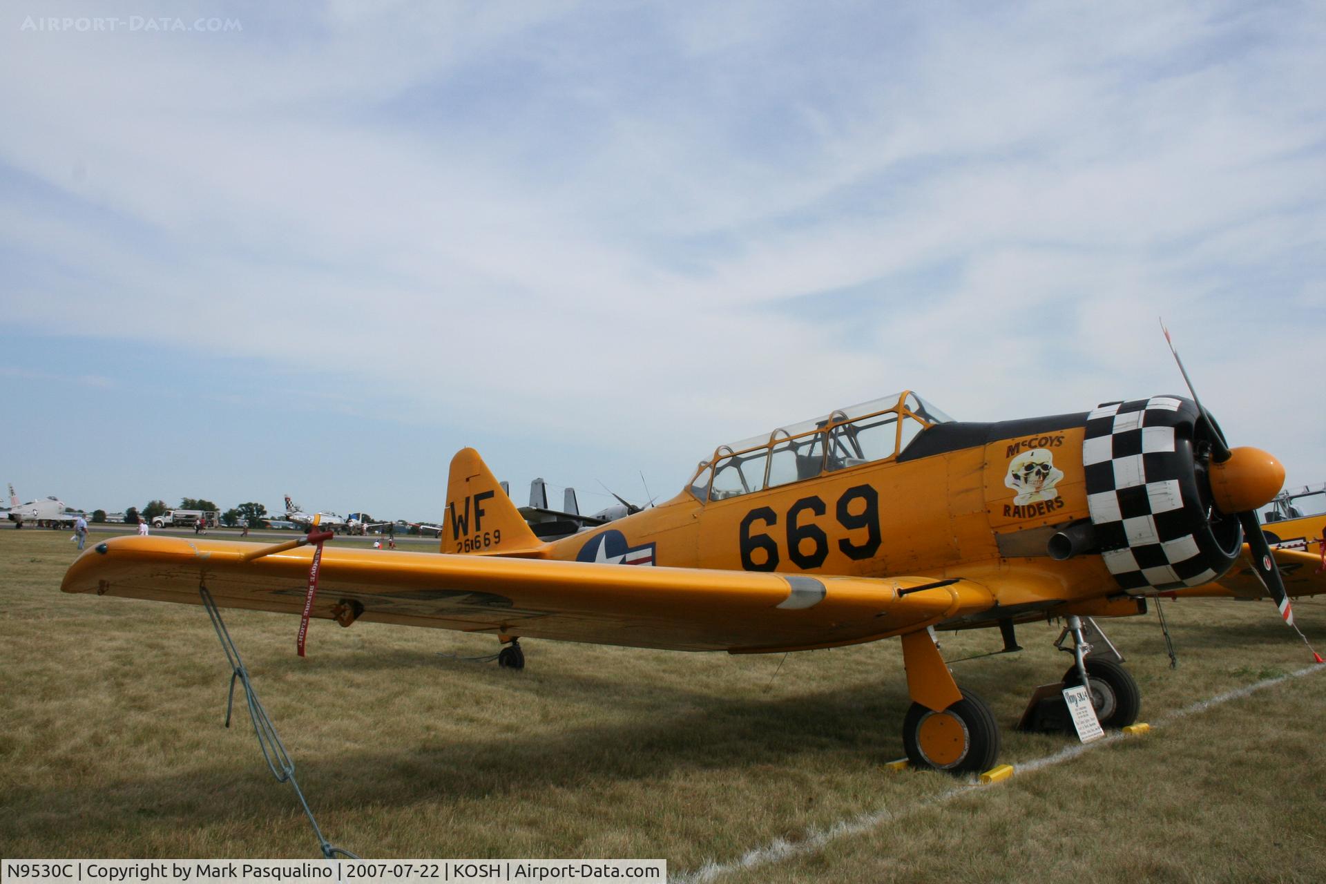 N9530C, 1942 North American AT-6C C/N 8811083, North American AT-6C
